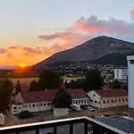 Afrika * Τρέμπινιε