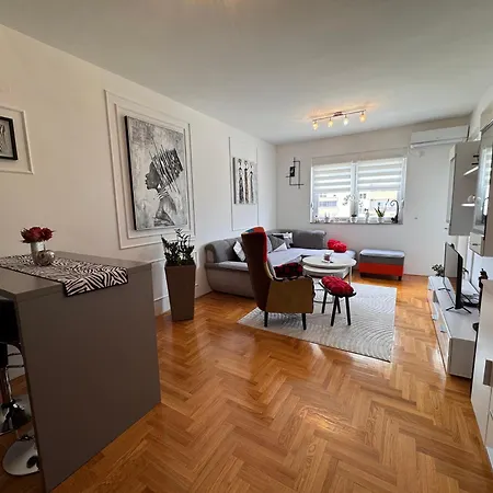 Afrika Apartmán *